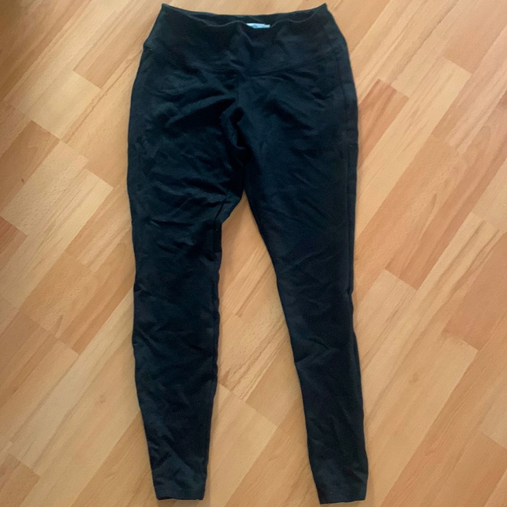 Black leggings